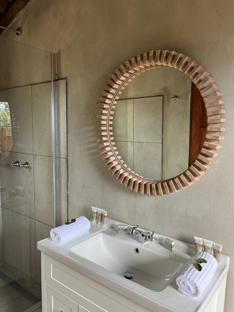 Langa Langa Safari Camp Villa Huntingdon Luaran gambar